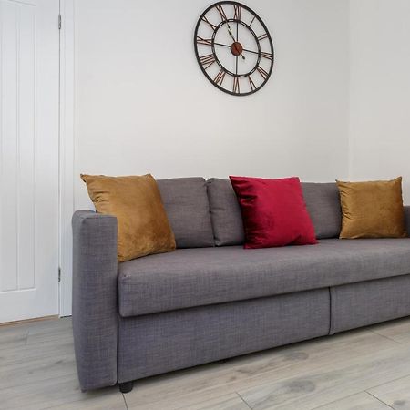 Harold House - Modern Open Plan 4 Bedroom, 3 Bathroom House In Central Southsea, Portsmouth Dış mekan fotoğraf