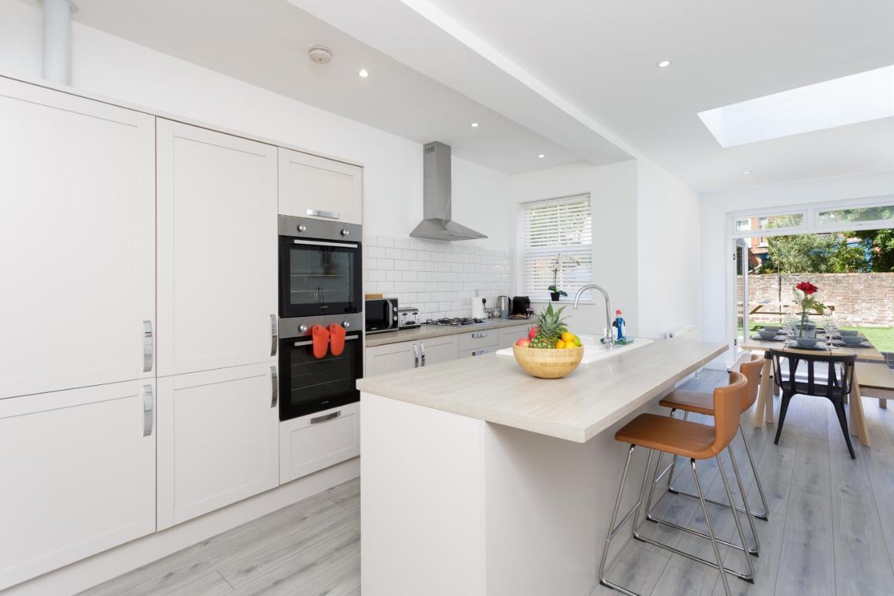 Harold House - Modern Open Plan 4 Bedroom, 3 Bathroom House In Central Southsea, Portsmouth Dış mekan fotoğraf