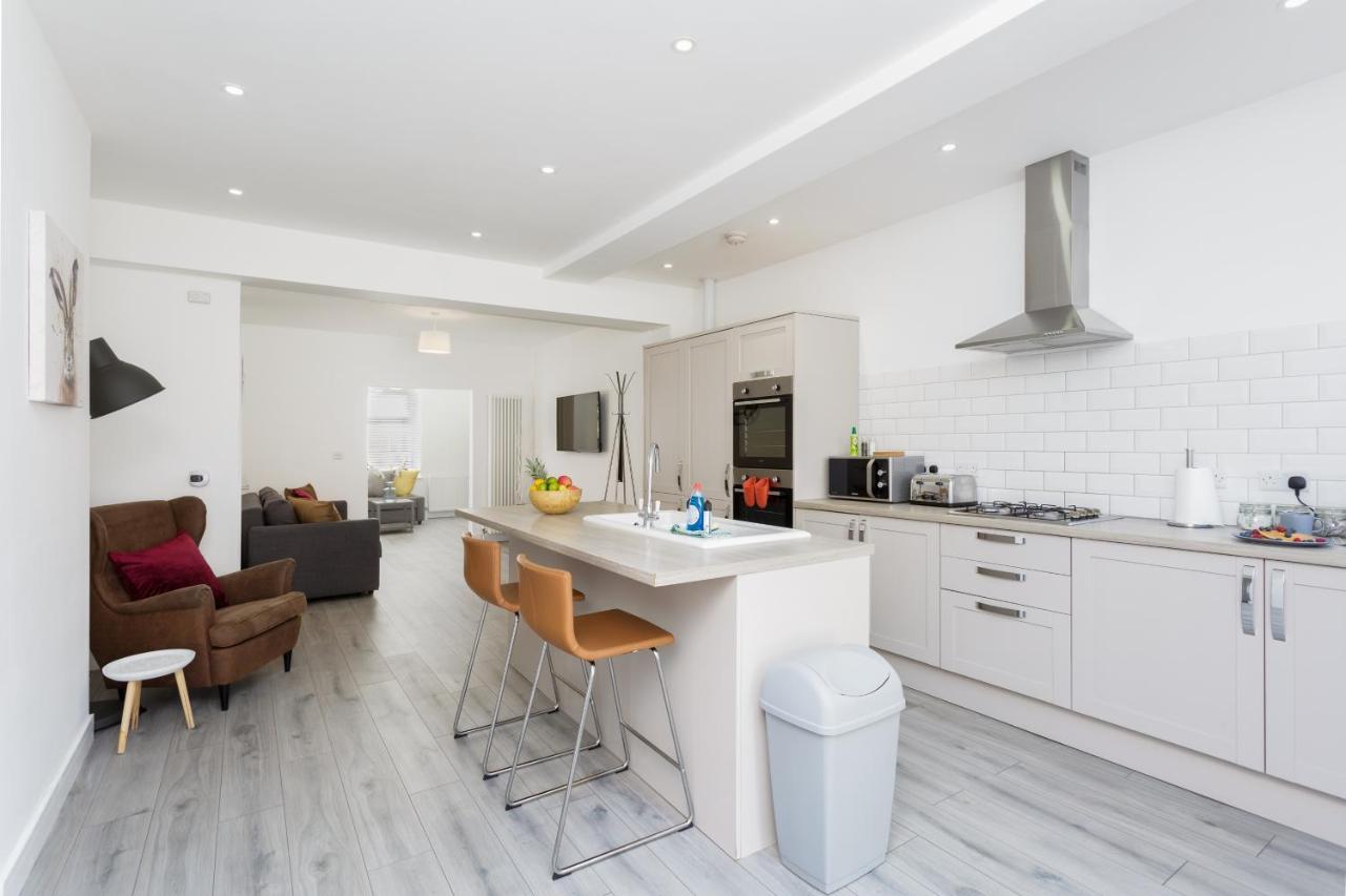 Harold House - Modern Open Plan 4 Bedroom, 3 Bathroom House In Central Southsea, Portsmouth Dış mekan fotoğraf